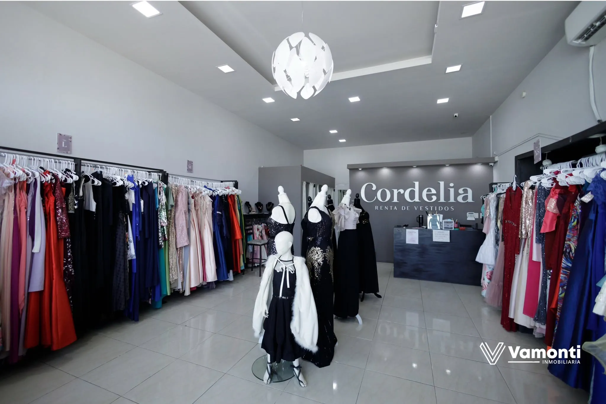 Cordelia Renta de Vestidos
